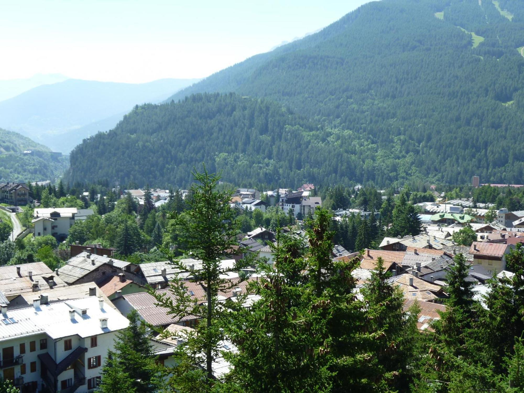 Pensione Bianca Bardonecchia Exterior photo