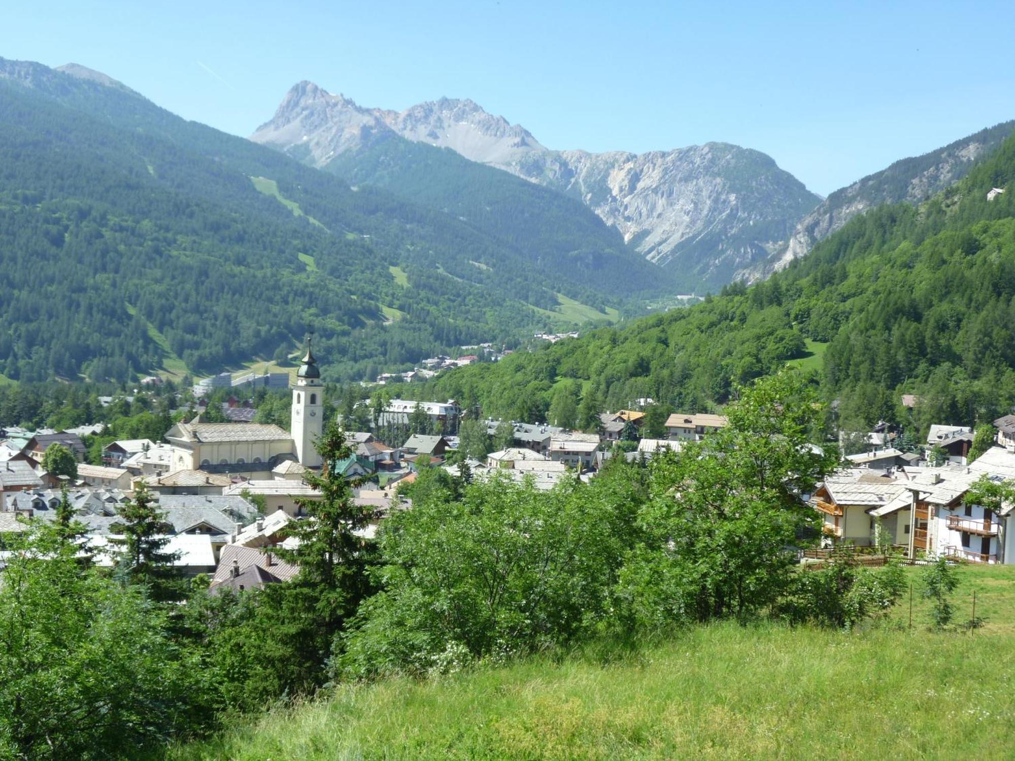 Pensione Bianca Bardonecchia Exterior photo
